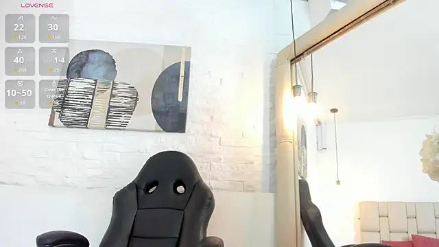 Sarah GothicGirl online show from December 2025 01:51:01 PM