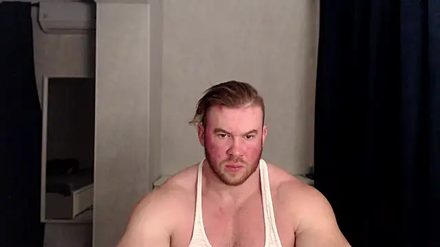 Snapshot of ThorHemsworthRU chatting on January 2025 05:45:02 PM ThorHemsworthRU online show from January 2025 05:45:02 PM