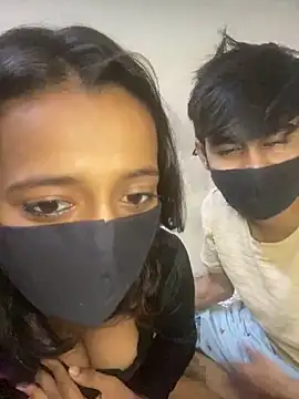 Snapshot of Joy_Love_Roxie chatting on September 2025 04:23:02 PM Joy Love Roxie online show from September 2025 04:23:02 PM