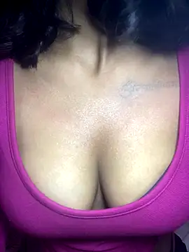 Snapshot of Joy_Love_Roxie chatting on October 2025 06:06:01 PM Joy Love Roxie online show from October 2025 06:06:01 PM