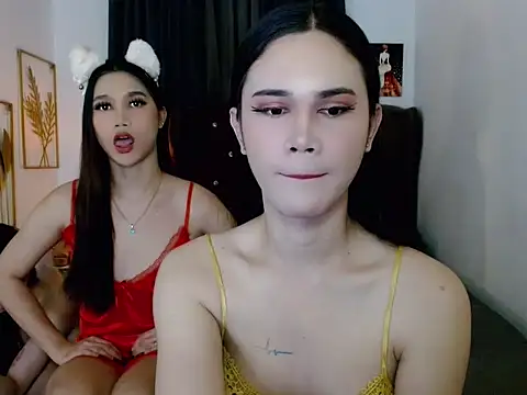 Snapshot of airyloove chatting on October 2025 11:40:01 PM airyloove online show from October 2025 11:40:01 PM
