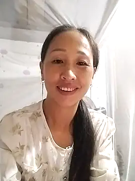 cute love00 online show from October 2025 11:12:02 PM