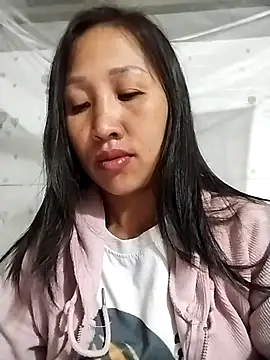 cute love00 online show from February 2026 11:22:01 PM