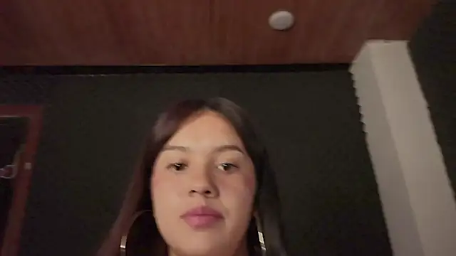 Snapshot of gigifontaine__ chatting on September 2025 06:24:01 PM gigifontaine online show from September 2025 06:24:01 PM