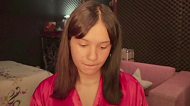 Snapshot of gigifontaine__ chatting on October 2025 11:57:01 PM gigifontaine online show from October 2025 11:57:01 PM