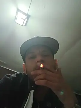 Andrez5041 online show from November 2025 04:33:02 AM