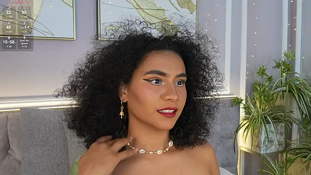 Snapshot of ellette__ chatting on February 2026 07:21:01 PM ellette online show from February 2026 07:21:01 PM