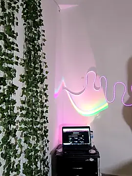 Snapshot of butterfly777_ chatting on February 2026 03:09:02 PM butterfly777 online show from February 2026 03:09:02 PM