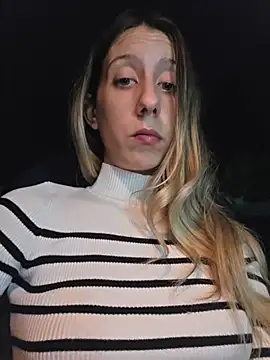 PetiteSecrets online show from December 2025 08:46:01 PM