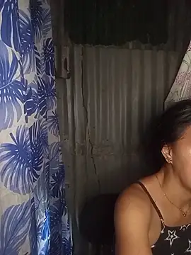 oceanlover23 online show from February 2026 01:13:02 AM