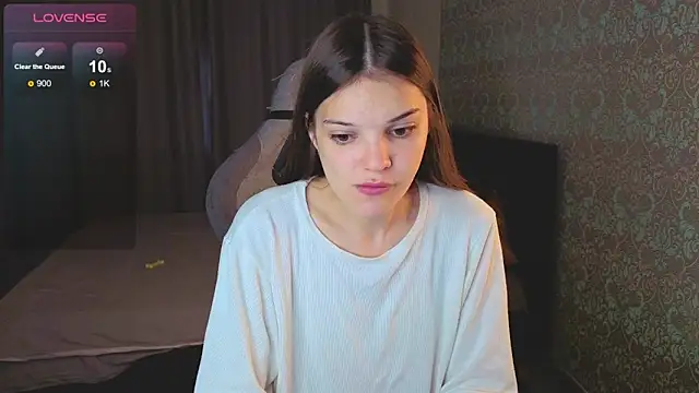 Snapshot of magic_shy_ chatting on September 2025 01:18:01 AM magic shy online show from September 2025 01:18:01 AM