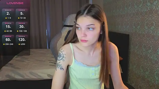 Snapshot of magic_shy_ chatting on September 2025 01:20:02 AM magic shy online show from September 2025 01:20:02 AM