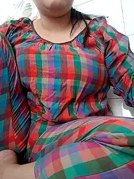 Snapshot of _Babyrose_ chatting on May 2026 04:18:01 AM Babyrose online show from May 2026 04:18:01 AM