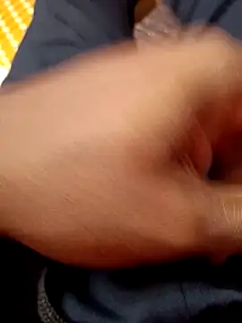 dolphiinn online show from December 2025 01:53:01 PM