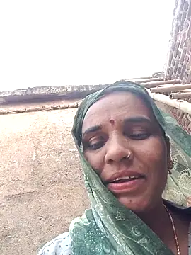 Pinky12A online show from November 2025 10:34:02 AM