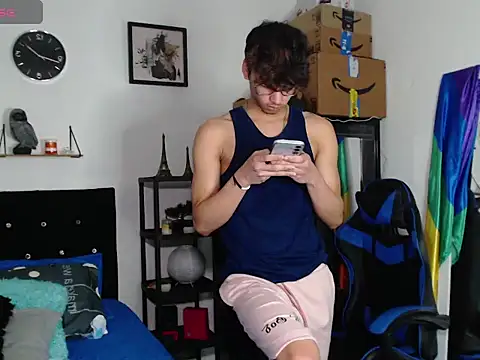 Gael Jones online show from September 2025 07:41:01 AM