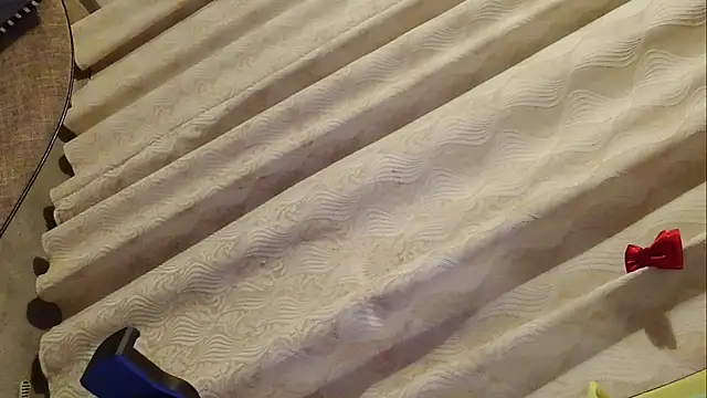 Snapshot of Shi_luo2025 chatting on September 2025 01:57:02 PM Shi luo2025 online show from September 2025 01:57:02 PM