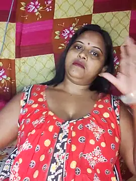 Hot-Show2 online show from November 2025 04:18:02 PM