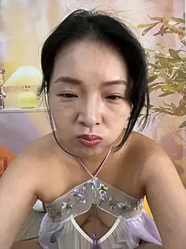 Lilan66 online show from September 2025 12:33:02 AM