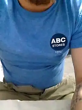 Juancho1R online show from October 2025 12:01:02 PM