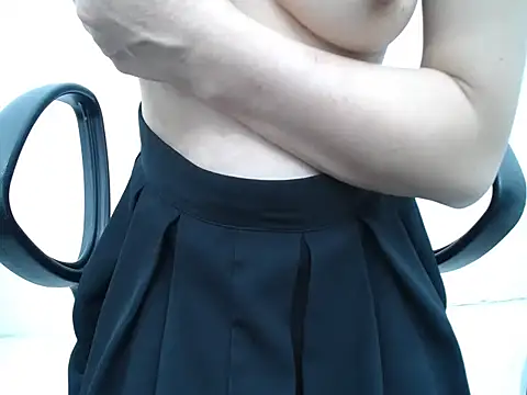  Lady- online show from February 2026 07:51:02 AM