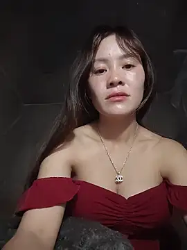 TinTim02 online show from May 2026 09:33:01 PM
