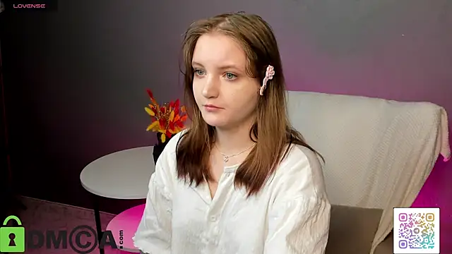 Snapshot of Solefreee chatting on October 2025 03:05:01 AM Solefreee online show from October 2025 03:05:01 AM