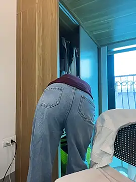 Snapshot of bunny_b4nny chatting on November 2025 06:35:02 AM bunny b4nny online show from November 2025 06:35:02 AM