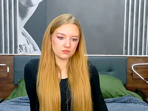 DarcyWilsy online show from November 2025 04:51:02 PM