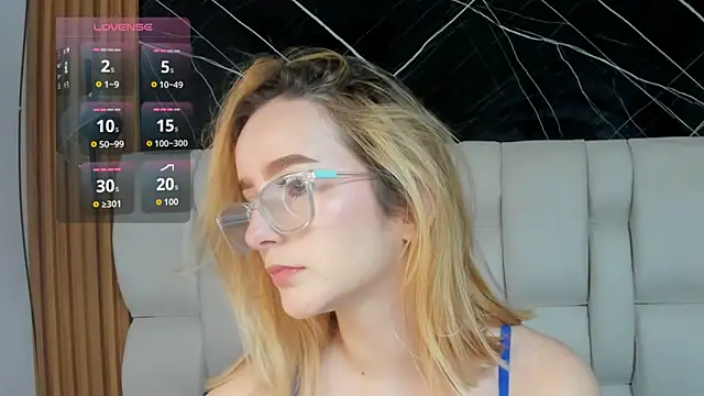 Snapshot of kristal_joi_dl chatting on November 2025 01:16:02 AM kristal joi dl online show from November 2025 01:16:02 AM