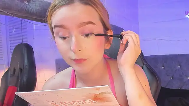 Snapshot of kristal_joi_dl chatting on November 2025 02:11:01 AM kristal joi dl online show from November 2025 02:11:01 AM