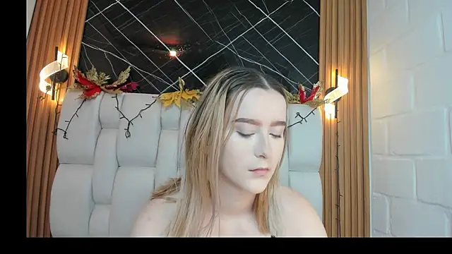 Snapshot of kristal_joi_dl chatting on December 2025 01:27:01 PM kristal joi dl online show from December 2025 01:27:01 PM