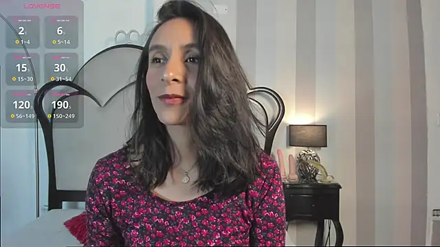 Snapshot of MiaAmore_ chatting on May 2026 06:57:02 PM MiaAmore online show from May 2026 06:57:02 PM