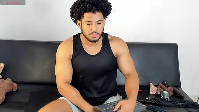 zarek lux online show from February 2026 02:57:02 PM