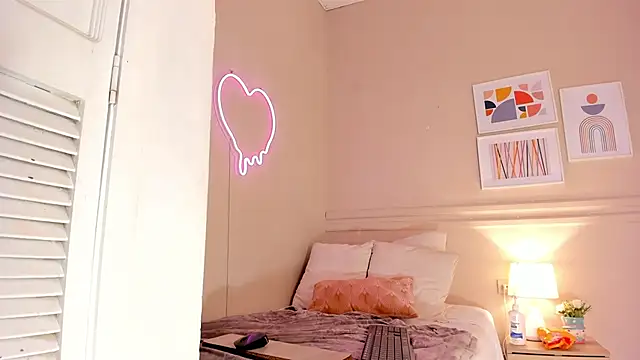  aleja x online show from September 2025 06:41:02 PM