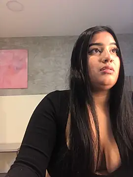 Miia Parker online show from November 2025 01:14:02 PM