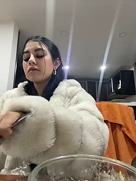 Victoria alson online show from November 2025 01:39:02 AM