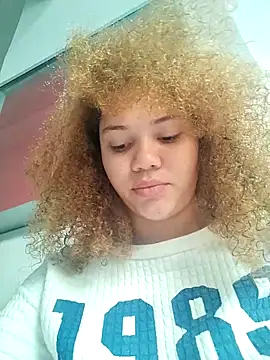 SirenRouge 69 online show from December 2025 09:32:02 PM