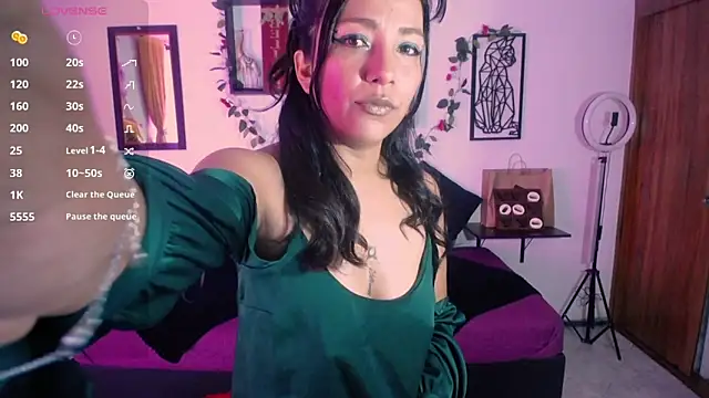 Dakota ro online show from March 2026 08:15:01 PM