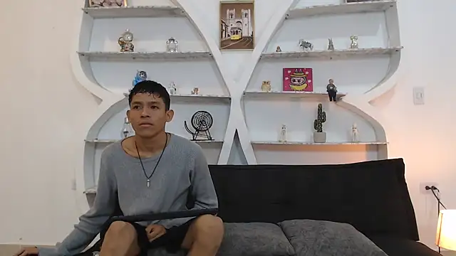 Snapshot of BEAUTY_BOYS1 chatting on December 2025 07:06:02 AM BEAUTY BOYS1 online show from December 2025 07:06:02 AM