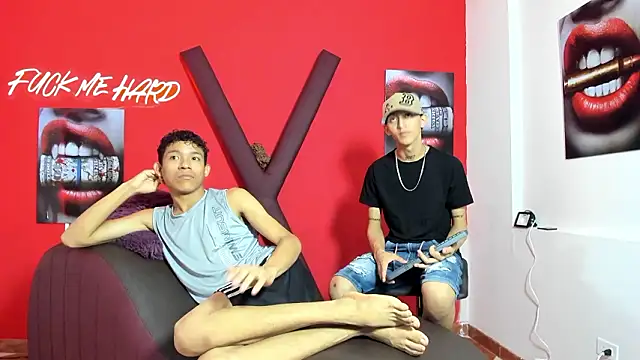 BEAUTY BOYS1 online show from February 2026 07:34:02 PM