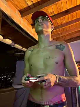 Snapshot of CoreyDejaun chatting on October 2025 04:35:02 AM CoreyDejaun online show from October 2025 04:35:02 AM