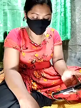 Snapshot of Mistompa24 chatting on January 2026 05:43:02 AM Mistompa24 online show from January 2026 05:43:02 AM