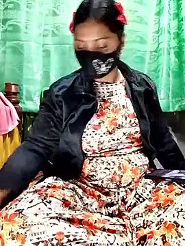 Snapshot of Mistompa24 chatting on January 2026 05:45:02 AM Mistompa24 online show from January 2026 05:45:02 AM