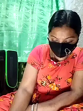 Snapshot of Mistompa24 chatting on February 2026 07:07:01 AM Mistompa24 online show from February 2026 07:07:01 AM