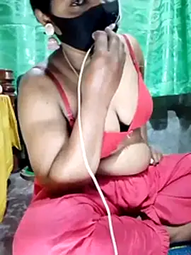 Snapshot of Mistompa24 chatting on February 2026 09:11:02 PM Mistompa24 online show from February 2026 09:11:02 PM