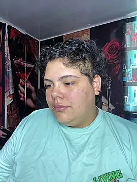 Snapshot of Hailey_Curvy chatting on July 2026 10:15:02 PM Hailey Curvy online show from July 2026 10:15:02 PM