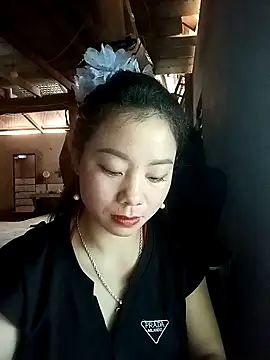 milo123-xx online show from February 2026 06:57:02 AM