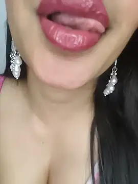 Cute merry01 online show from June 2026 02:38:01 PM