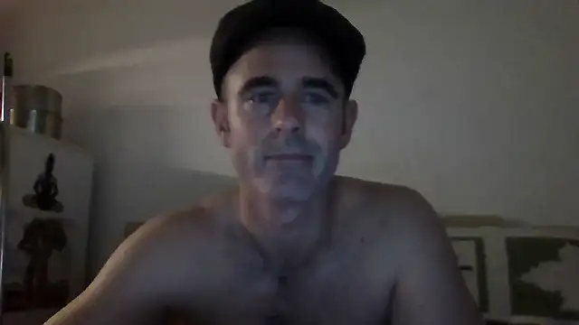 Snapshot of whatYwantMorrre chatting on October 2025 02:26:01 PM whatYwantMorrre online show from October 2025 02:26:01 PM